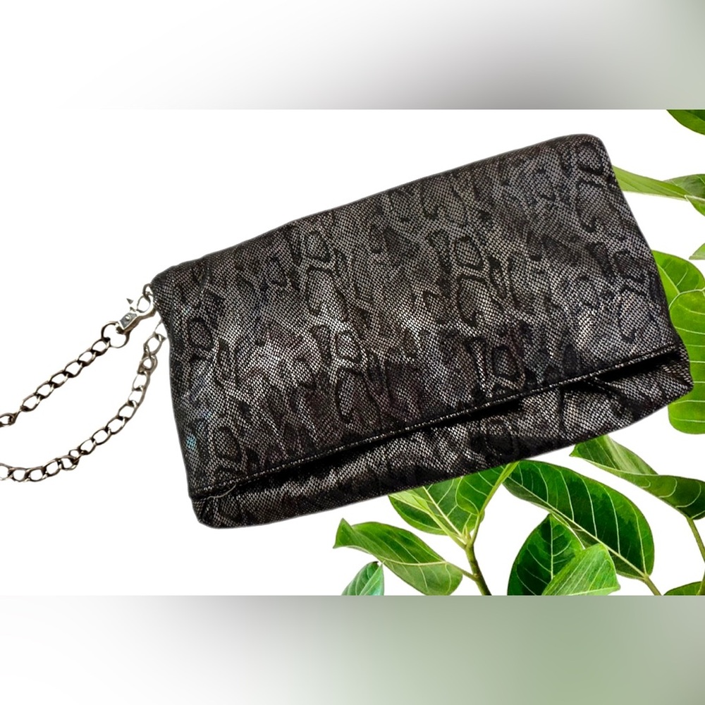 Charming Charlie Shimmery Metallic Faux Snake Pattern Clutch/Wristlet  NWOT